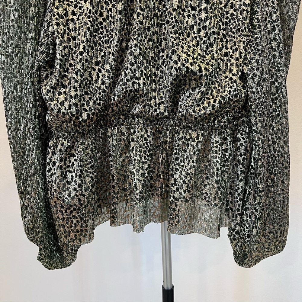 NWT ba&sh Caitlin Green and Metallic Gold Top - Picture 9 of 16